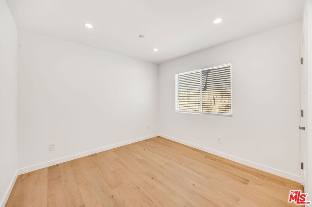 7933 Zelzah Avenue Property Photo 22