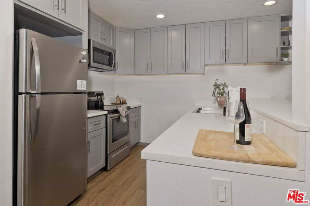 2113 Meridian Boulevard 148 Property Photo 6