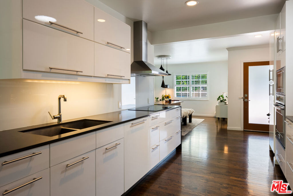 7807 Breen Avenue Property Photo 3