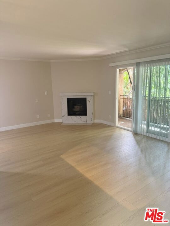 1128 Ocean Park Boulevard 101 Property Photo 1