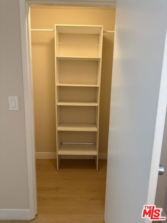 1128 Ocean Park Boulevard 101 Property Photo 10