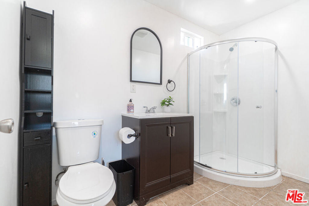 1410 N Willow Avenue Property Photo 15