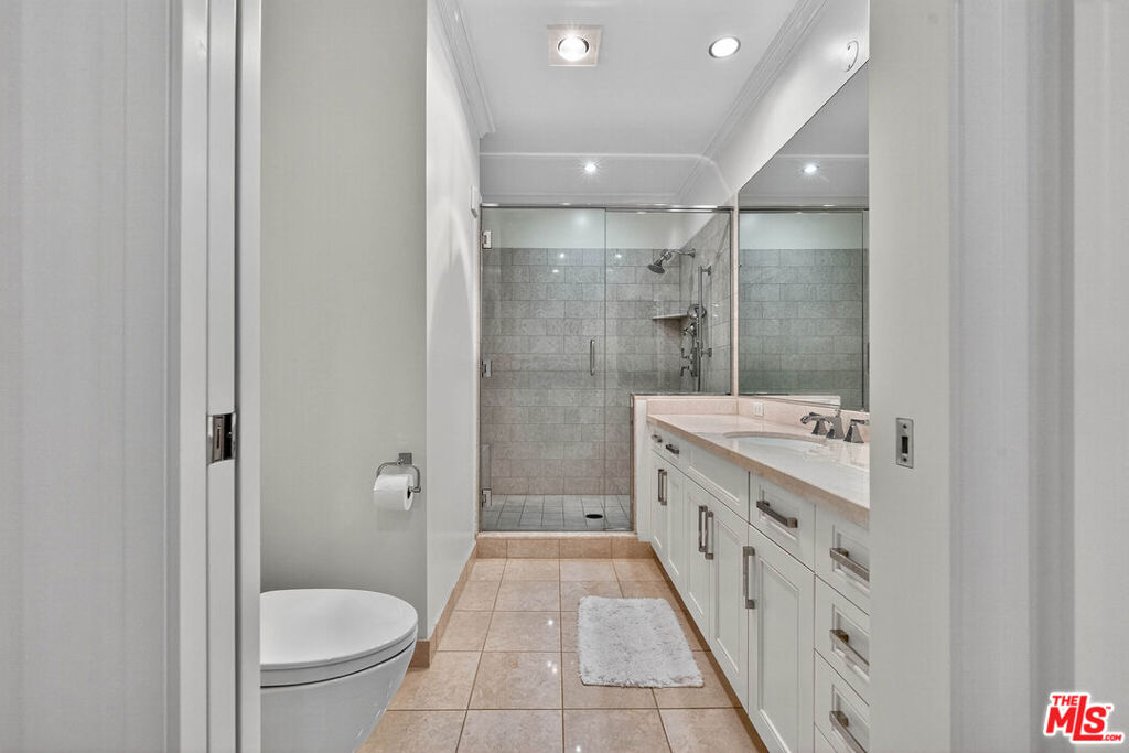 10727 Wilshire Boulevard 1802 Property Photo 29
