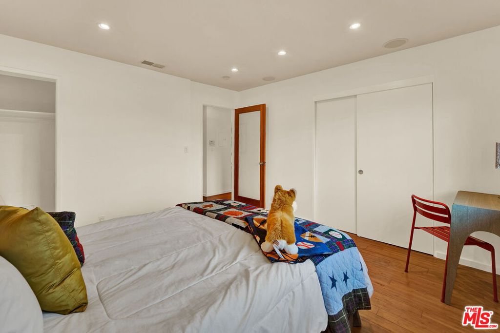 2714 Auburn Street 6 Property Photo 33