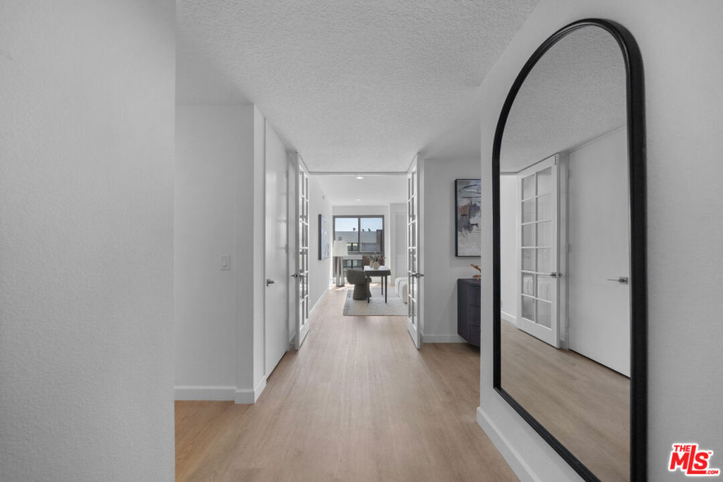 4477 Wilshire Boulevard 308 Property Photo 15