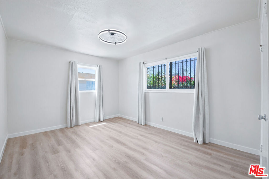 1475 Venice Boulevard Property Photo 12