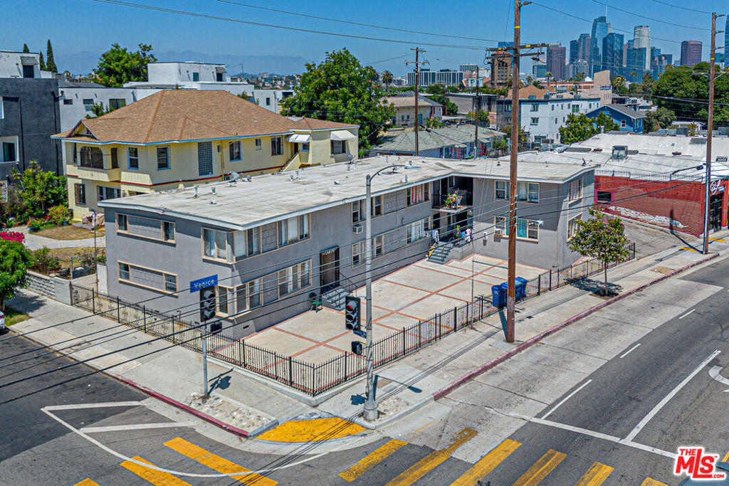 1475 Venice Boulevard Property Photo 26
