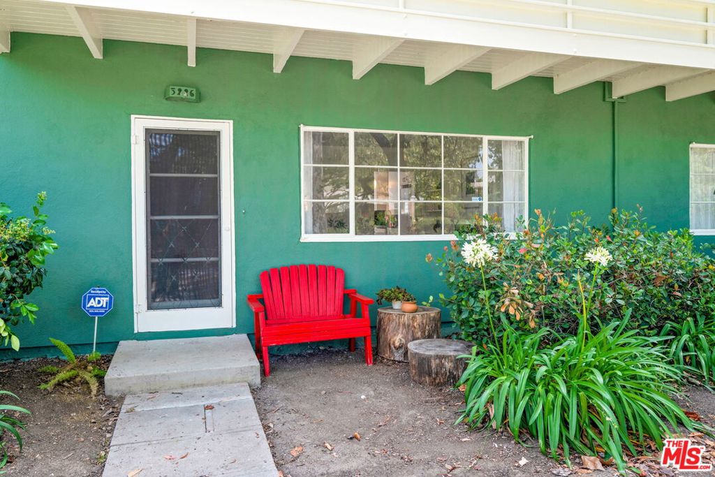 5226 Village Green Property Photo 22