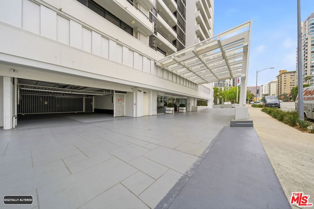 10660 Wilshire Boulevard 805 Property Photo 7