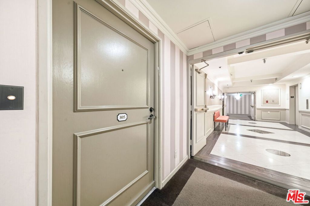 10660 Wilshire Boulevard 805 Property Photo 16