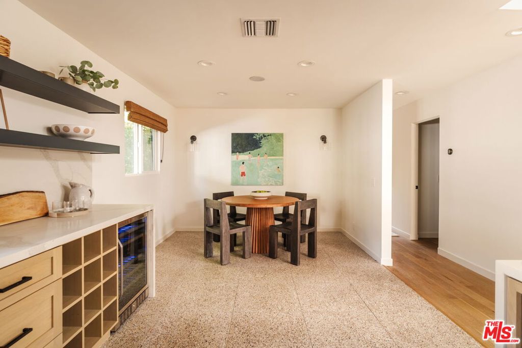 5308 Range View Avenue Property Photo 17