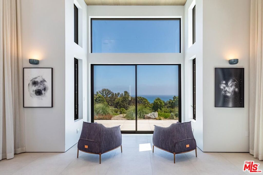 27715 Pacific Coast Highway Property Photo 8