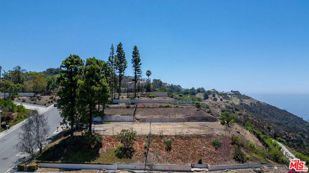 16748 Monte Hermoso Drive Property Photo 8