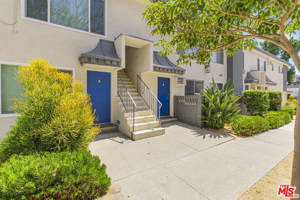 3602 Keystone Avenue Property Photo 4