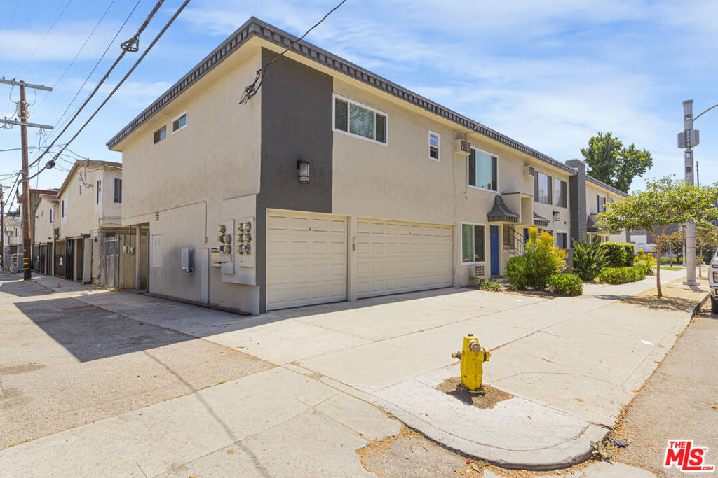3602 Keystone Avenue Property Photo 5