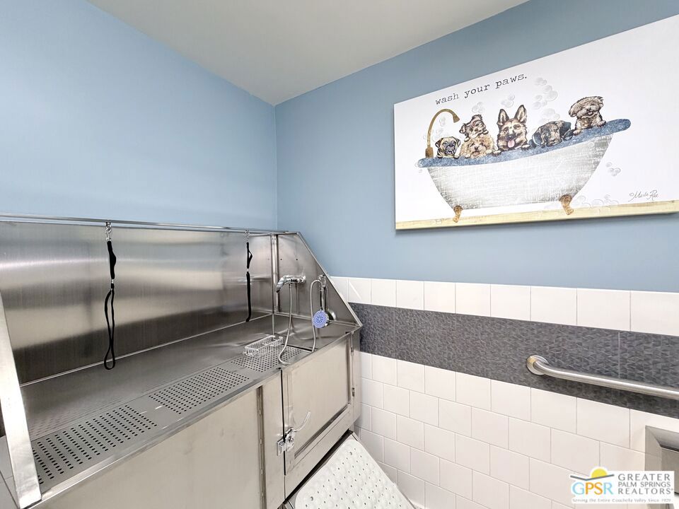 588 E San Lorenzo Road 106 Property Photo 41
