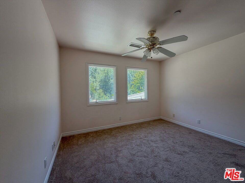 28342 Shadowland Circle Property Photo 18