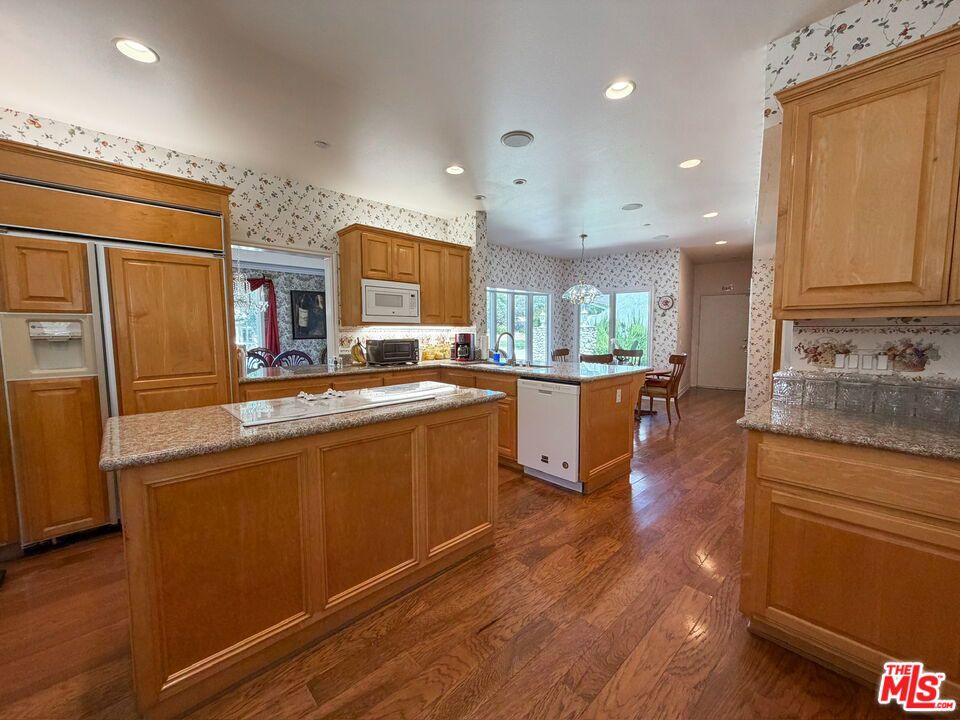 28342 Shadowland Circle Property Photo 40