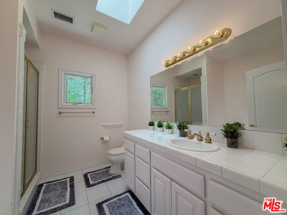 28342 Shadowland Circle Property Photo 48