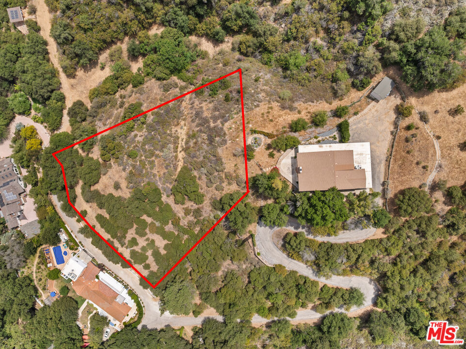 24677 Dry Canyon Cold Creek Road Property Photo 1