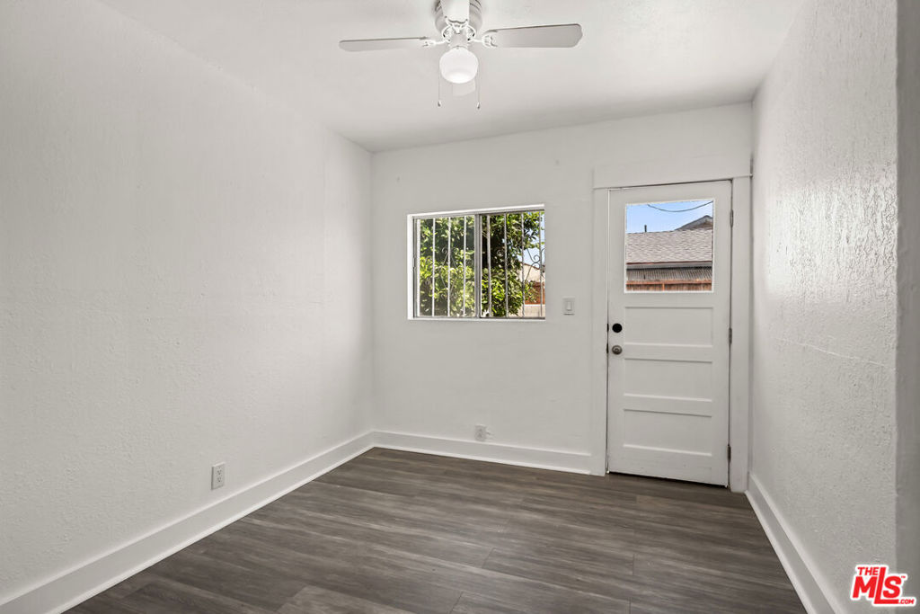 1333 W 57th Street Property Photo 20