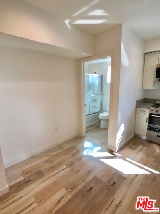 517 N Harvard Boulevard Property Photo 21