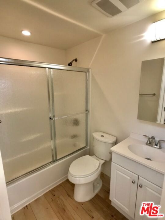 517 N Harvard Boulevard Property Photo 36