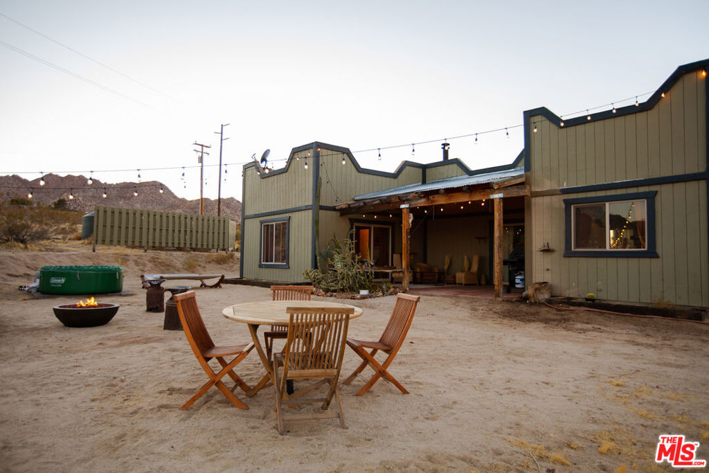 6767 California Avenue Property Photo 16