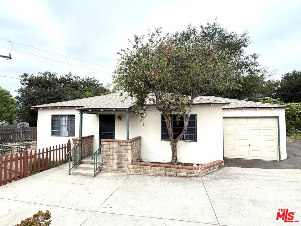 2618 Prospect Avenue Property Photo 1