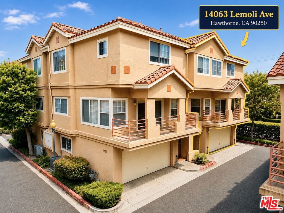 14063 Lemoli Avenue Property Photo 2