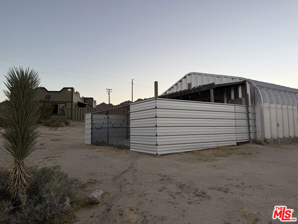 6767 California Avenue Property Photo 28