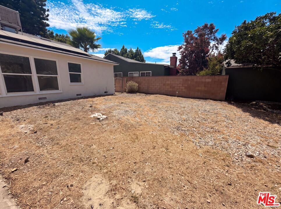8015 Aldea Avenue Property Photo 5