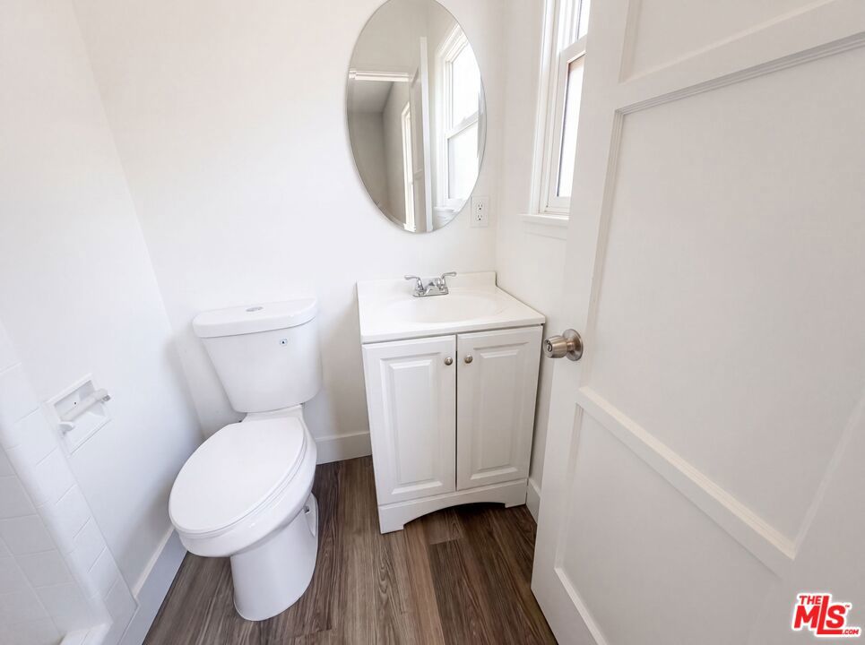 8015 Aldea Avenue Property Photo 20