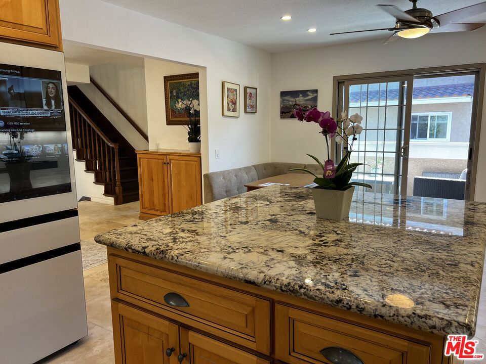 7825 Seaglen Drive Property Photo 19