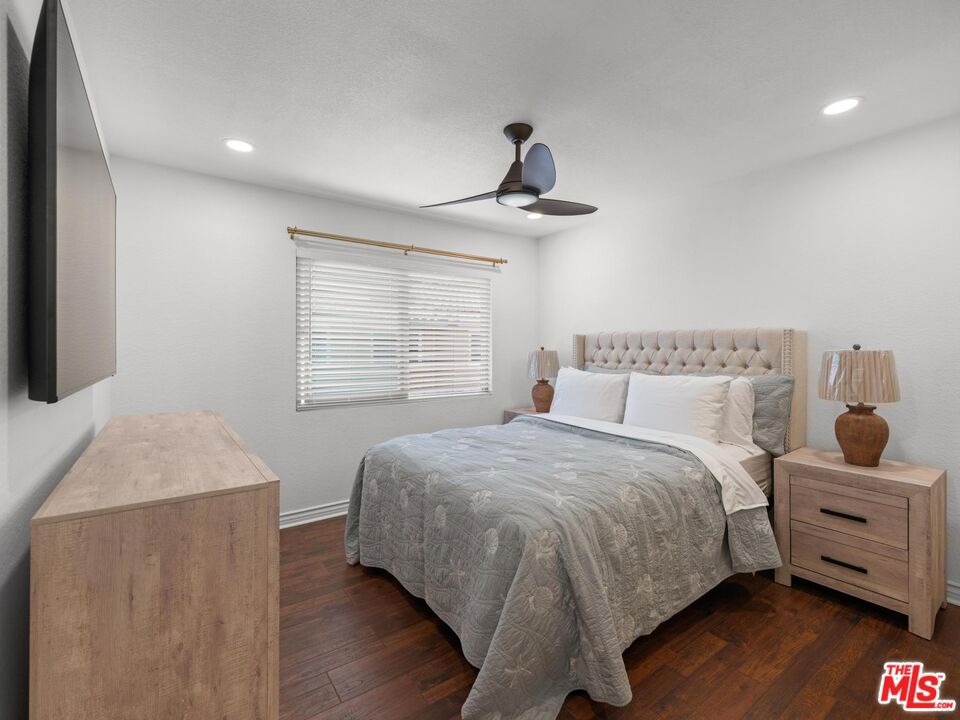 7825 Seaglen Drive Property Photo 31
