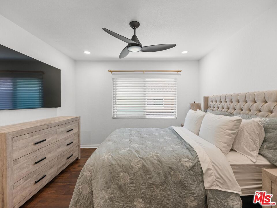 7825 Seaglen Drive Property Photo 33