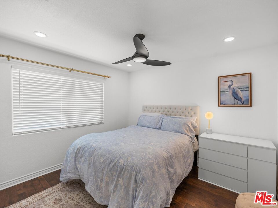 7825 Seaglen Drive Property Photo 36