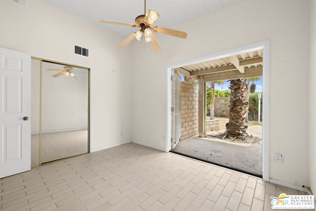 2002 N Via Miraleste Property Photo 28