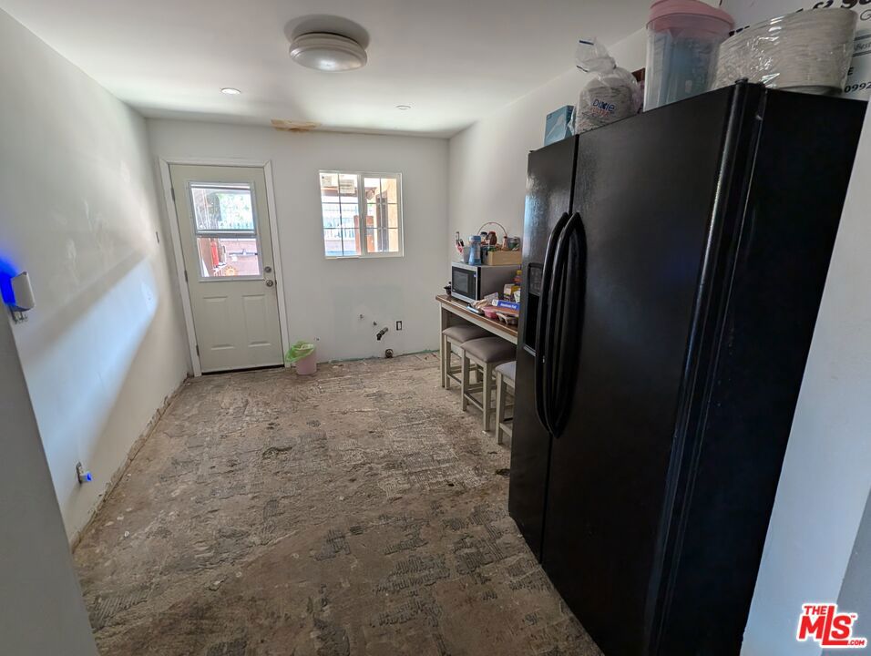 8804 Ilex Avenue Property Photo 10