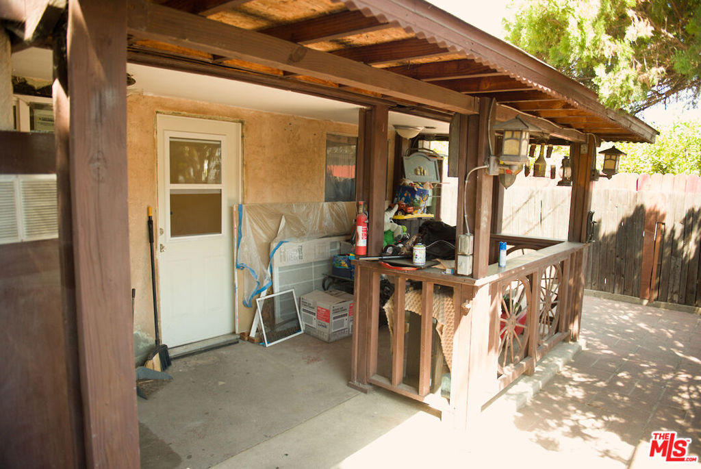 8804 Ilex Avenue Property Photo 19