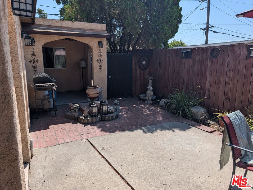 8804 Ilex Avenue Property Photo 23