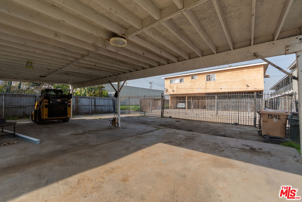 1341 W 94th Street Property Photo 6