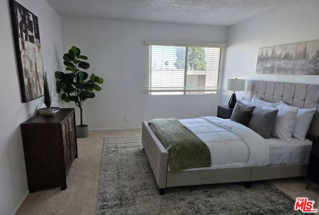 6000 Canterbury Drive D309 Property Photo 10