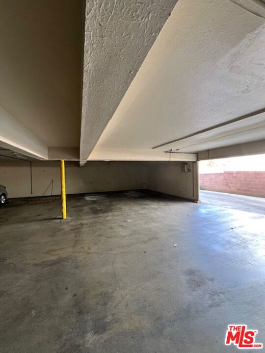 1114 W 155th Street B Property Photo 19