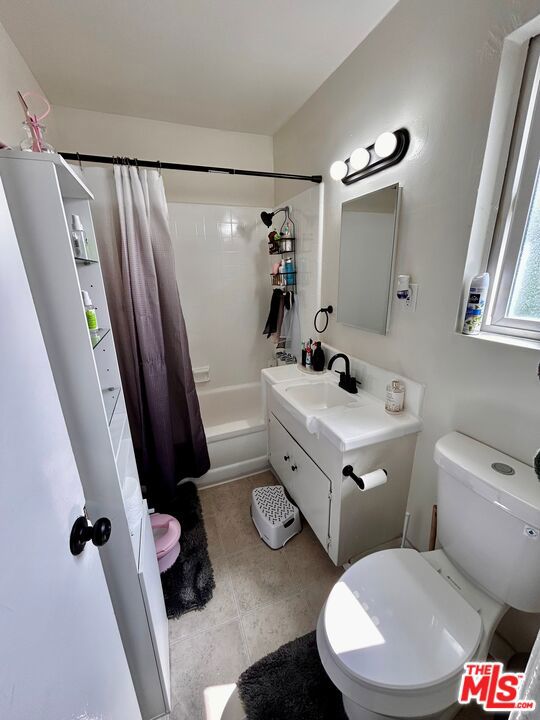 14611 Larch Avenue Property Photo 12