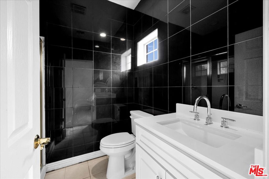 80442 Jasper Park Avenue Property Photo 24