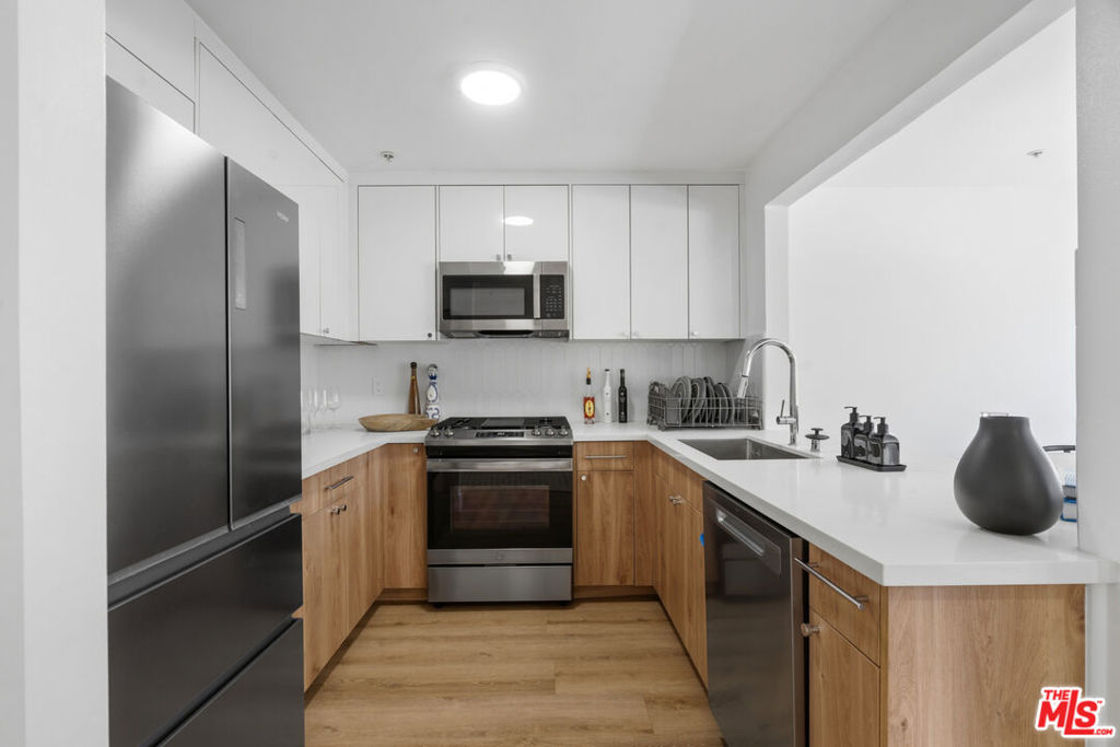 16100 W Sunset Boulevard 105 Property Photo 1