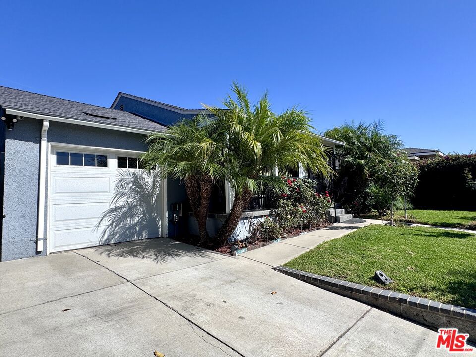 1063 W 132nd Street Property Photo 1