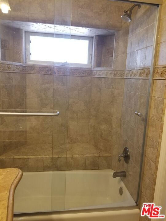 3328 Greenville Avenue Property Photo 7