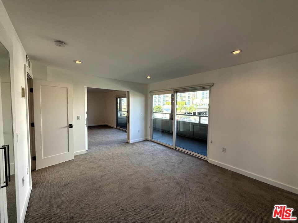 4300 Via Dolce 214 Property Photo 9